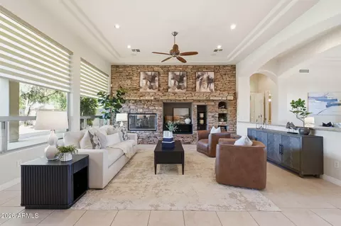 Living - 370 E Canyon Creek Dr, Gilbert, AZ 85295 photo 2 of 6