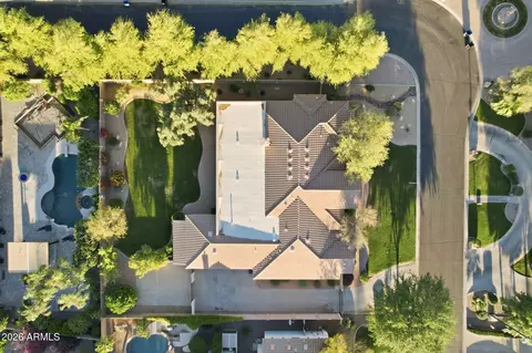 View/Area - 370 E Canyon Creek Dr, Gilbert, AZ 85295 photo 1 of 9