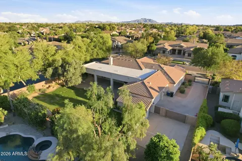 View/Area - 370 E Canyon Creek Dr, Gilbert, AZ 85295 photo 2 of 9