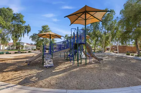 View/Area - 370 E Canyon Creek Dr, Gilbert, AZ 85295 photo 8 of 9