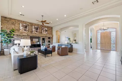 Entry Way - 370 E Canyon Creek Dr, Gilbert, AZ 85295 photo 2 of 4