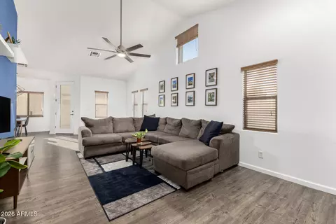 2565 E Southern Ave #24, Mesa, AZ 85204