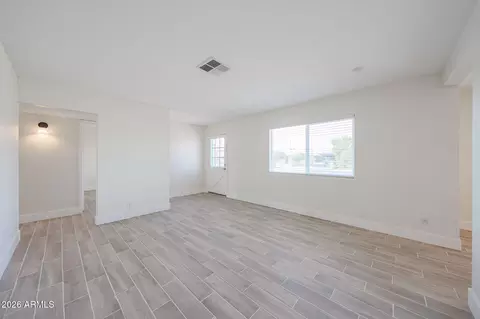 Living - 3025 N 37th Dr, Phoenix, AZ 85019 photo 3 of 4