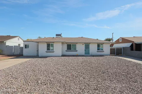 3025 N 37th Dr, Phoenix, AZ 85019