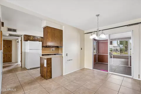 Dining - 509 N 53rd Pl, Mesa, AZ 85205 photo 1 of 2
