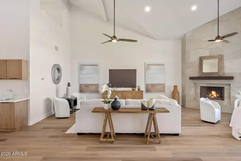 1182 W Island Dr, Chandler, AZ 85248