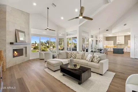 1182 W Island Dr, Chandler, AZ 85248