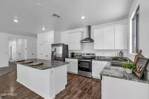11442 W La Reata Ave, Avondale, AZ 85392