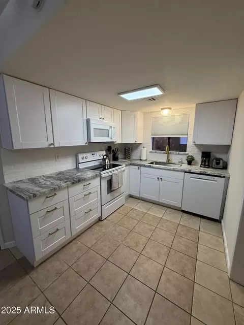 540 S West Rd #24, Wickenburg, AZ 85390