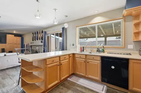 Kitchen - 2421 E Hilton Ave, Mesa, AZ 85204 photo 2 of 5