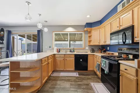2421 E Hilton Ave, Mesa, AZ 85204