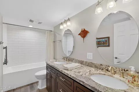 Bath - 2101 E Vaughn St, Tempe, AZ 85283 photo 5 of 5