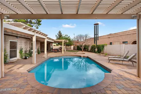 Exterior - 2101 E Vaughn St, Tempe, AZ 85283 photo 16 of 22