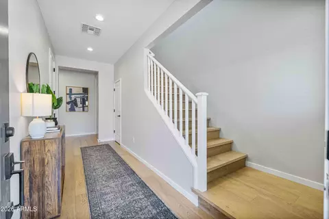 Entry Way - 2909 E Sands Dr, Phoenix, AZ 85050 photo 1 of 1