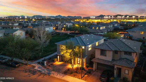 Other - 2909 E Sands Dr, Phoenix, AZ 85050 photo 4 of 16