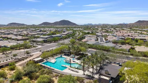 View/Area - 2909 E Sands Dr, Phoenix, AZ 85050 photo 5 of 5