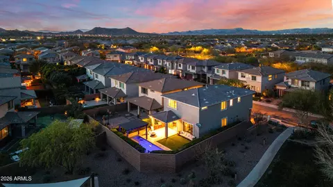 2909 E Sands Dr, Phoenix, AZ 85050
