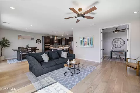 Living - 2909 E Sands Dr, Phoenix, AZ 85050 photo 2 of 3