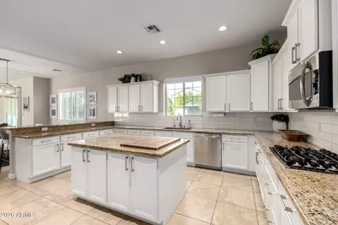 Kitchen - 3054 E Kingbird Dr, Gilbert, AZ 85297 photo 1 of 6