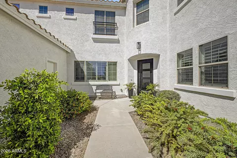 Exterior - 3054 E Kingbird Dr, Gilbert, AZ 85297 photo 4 of 13