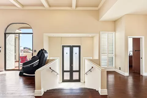 3800 E Lincoln Dr #6, Phoenix, AZ 85018