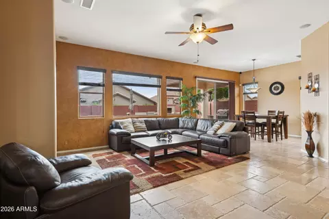 4821 E Kirkland Rd, Phoenix, AZ 85054 photo 4