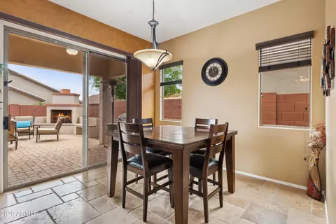 4821 E Kirkland Rd, Phoenix, AZ 85054 photo 5