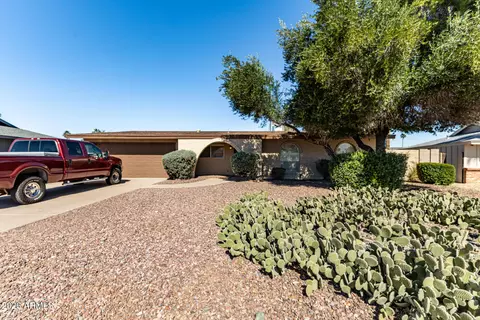 Exterior - 3924 E Cortez St, Phoenix, AZ 85028 photo 2 of 10