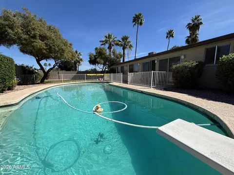 Exterior - 3924 E Cortez St, Phoenix, AZ 85028 photo 5 of 10