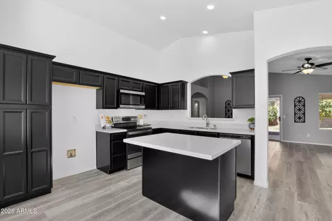 6760 E Northridge St, Mesa, AZ 85215 photo 8