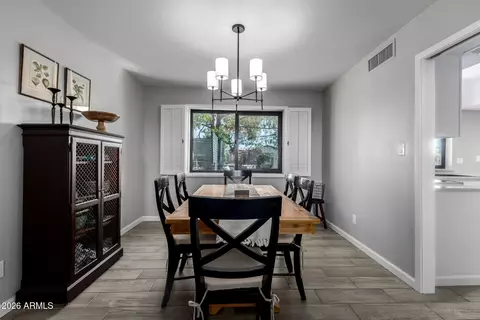 963 E Driftwood Dr, Tempe, AZ 85283 photo 10