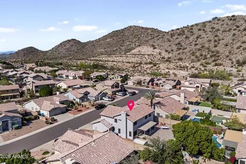 View/Area - 1711 E Runion Dr, Phoenix, AZ 85024 photo 6 of 8