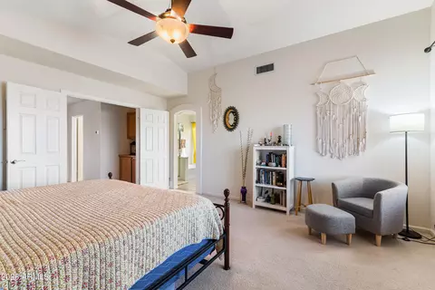 Bedroom - 1711 E Runion Dr, Phoenix, AZ 85024 photo 4 of 4