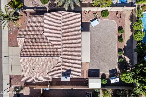 View/Area - 1711 E Runion Dr, Phoenix, AZ 85024 photo 2 of 8
