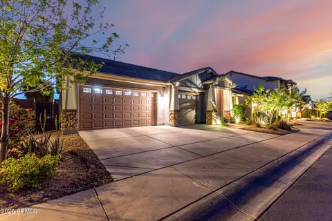 8514 S 8th Ln, Phoenix, AZ 85041