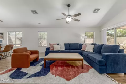 2245 E Soft Wind Dr, Phoenix, AZ 85024