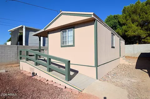 Exterior - 229 N Palm St, Gilbert, AZ 85234 photo 1 of 4