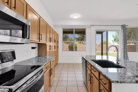 Kitchen - 3716 E Feather Ave, Gilbert, AZ 85234 photo 1 of 6