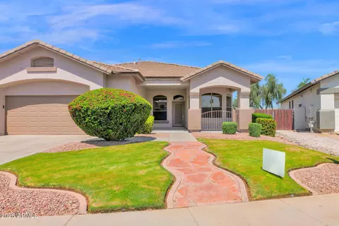 3716 E Feather Ave, Gilbert, AZ 85234