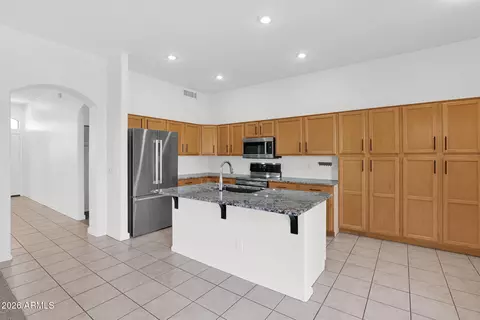 Kitchen - 3716 E Feather Ave, Gilbert, AZ 85234 photo 5 of 6