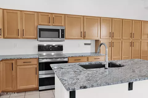 Kitchen - 3716 E Feather Ave, Gilbert, AZ 85234 photo 3 of 6