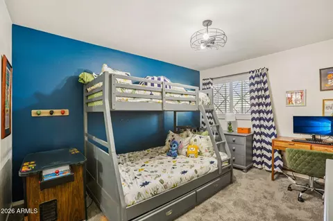 Bedroom - 709 E Winter Dr, Phoenix, AZ 85020 photo 2 of 3