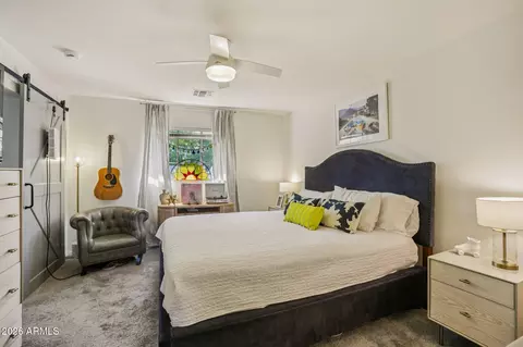 Bedroom - 709 E Winter Dr, Phoenix, AZ 85020 photo 1 of 3