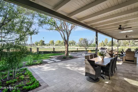 5994 E Orange Blossom Ln, Phoenix, AZ 85018