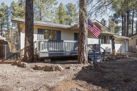 940 E Caribou Rd, Munds Park, AZ 86017