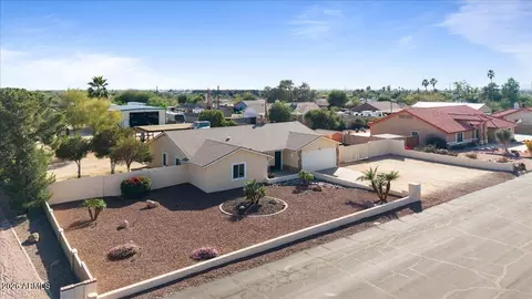 View/Area - 7031 E Mallory St, Mesa, AZ 85207 photo 2 of 9