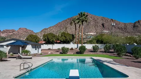 4545 N Royal View Dr #8, Phoenix, AZ 85018