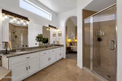 Bath - 1542 E Catamaran Dr, Gilbert, AZ 85234 photo 6 of 8