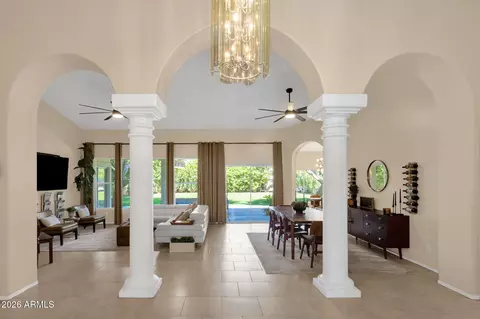 Entry Way - 1542 E Catamaran Dr, Gilbert, AZ 85234 photo 2 of 4