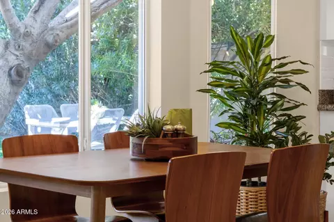 Dining - 1542 E Catamaran Dr, Gilbert, AZ 85234 photo 6 of 6